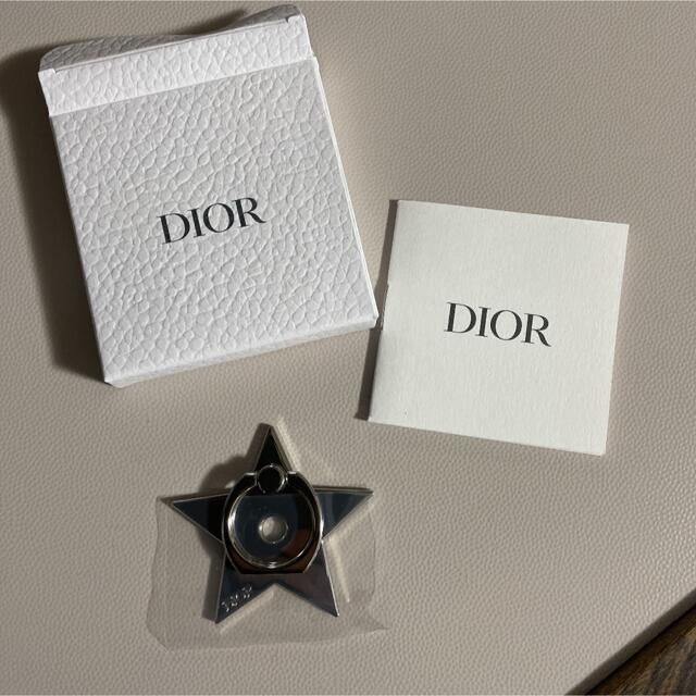 Christian Dior(クリスチャンディオール)のDior ディオール　スマートフォンリングホルダー スマホ/家電/カメラのスマホアクセサリー(その他)の商品写真