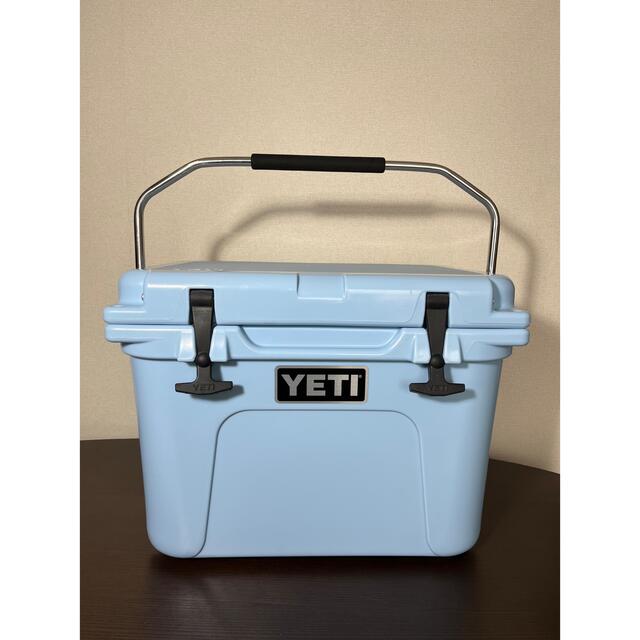 YETI ROADIE 20 イエティ ローディ 20 限定カラー アイスブルー スポーツ/アウトドアのアウトドア(その他)の商品写真