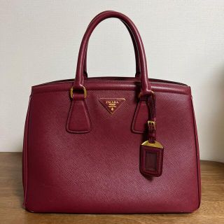 PRADA サフィアーノ ハンドバック ワインレッド ボルドー