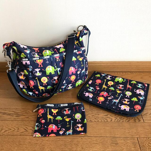 LeSportsac(レスポートサック)のレスポートサック  ズーキュート柄 ジェシーベビーバッグ  キッズ/ベビー/マタニティのマタニティ(マザーズバッグ)の商品写真