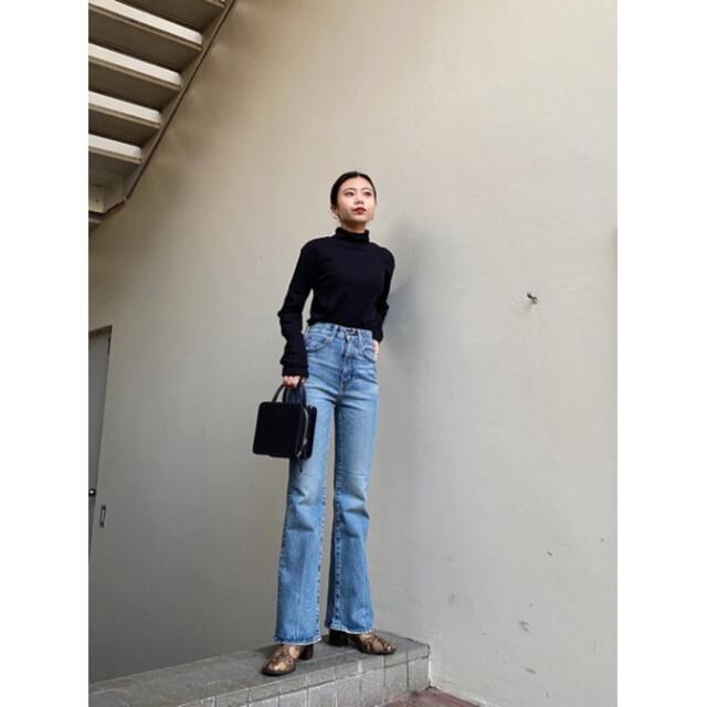 moussy マウジー MVS FLARE フレアデニム フレアパンツ 25