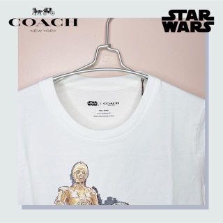 コーチ(COACH)の【新品】Mサイズ COACH×スターウォーズコラボTシャツ（白）(Tシャツ/カットソー(半袖/袖なし))