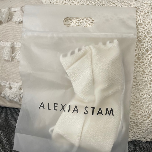 ALEXIA STAM(アリシアスタン)の最終値下げ！ALEXIA STAM Liv Marshmallow レディースの水着/浴衣(水着)の商品写真