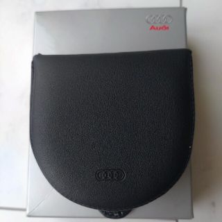 アウディ(AUDI)の【新品☆未使用】Audiコレクション　レザーコインケース(コインケース/小銭入れ)