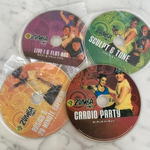 ZUMBA ズンバフィットネス　4枚組 エンタメ/ホビーのDVD/ブルーレイ(スポーツ/フィットネス)の商品写真