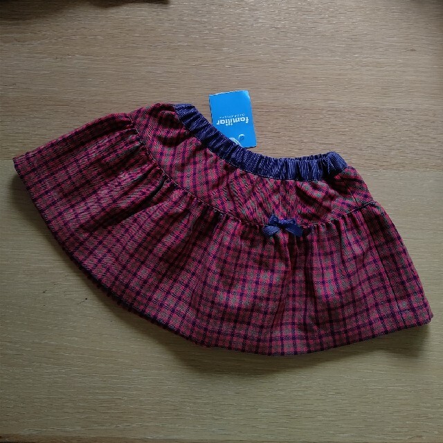 familiar - familiar 現行品 タグ付き リバーシブル スカートの通販 by レアチー's shop｜ファミリアならラクマ