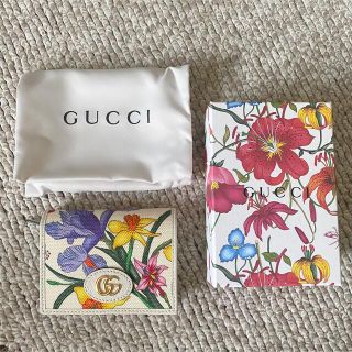 GUCCI グッチ 折り財布 GGマーモント フローラ 白-