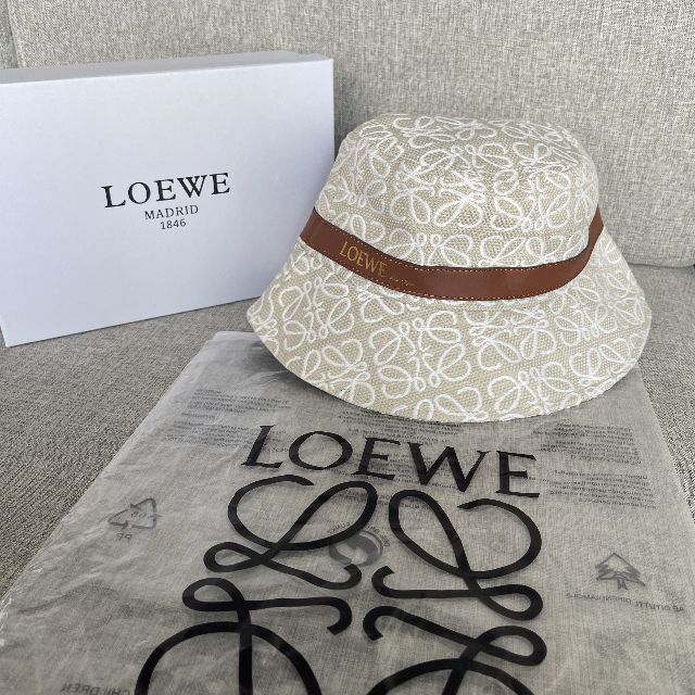 k様専用】LOEWEアナグラム バケット ハット-