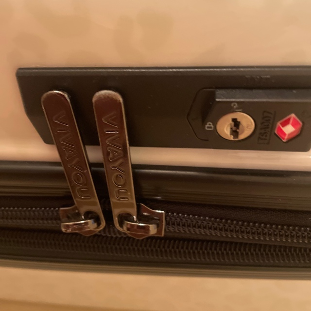 VIVAYOU(ビバユー)のキャリーバック中 レディースのバッグ(スーツケース/キャリーバッグ)の商品写真