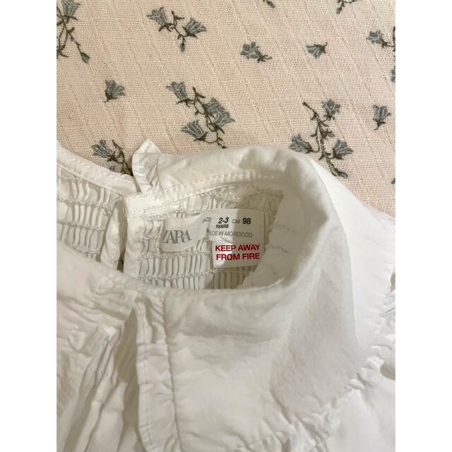 ZARA KIDS(ザラキッズ)のZara kids ブラウス　デニム　セット2-3Y98cm キッズ/ベビー/マタニティのキッズ服女の子用(90cm~)(ブラウス)の商品写真