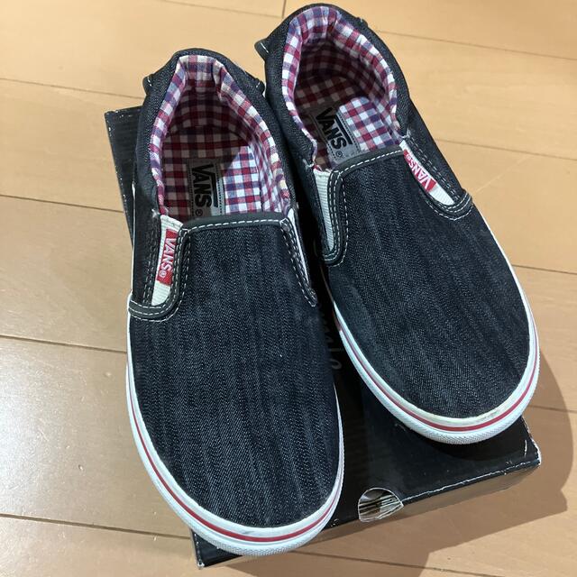 VANS(ヴァンズ)のバンズ VANS スリッポン 22cm キッズ/ベビー/マタニティのキッズ靴/シューズ(15cm~)(スニーカー)の商品写真