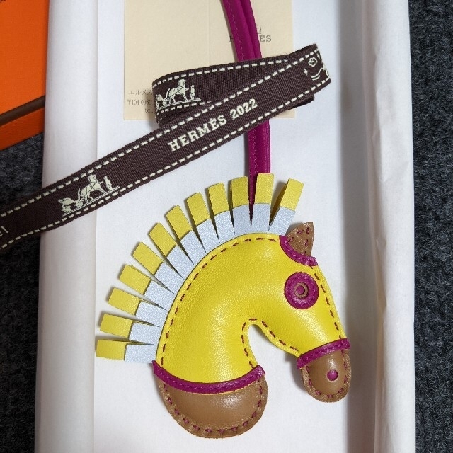 セール特価 Hermes - HERMES エルメス ジージー カマイユ チャーム 未
