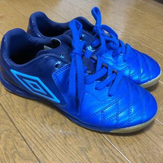 アンブロ(UMBRO)のumbro サッカー　シューズ　室内(シューズ)