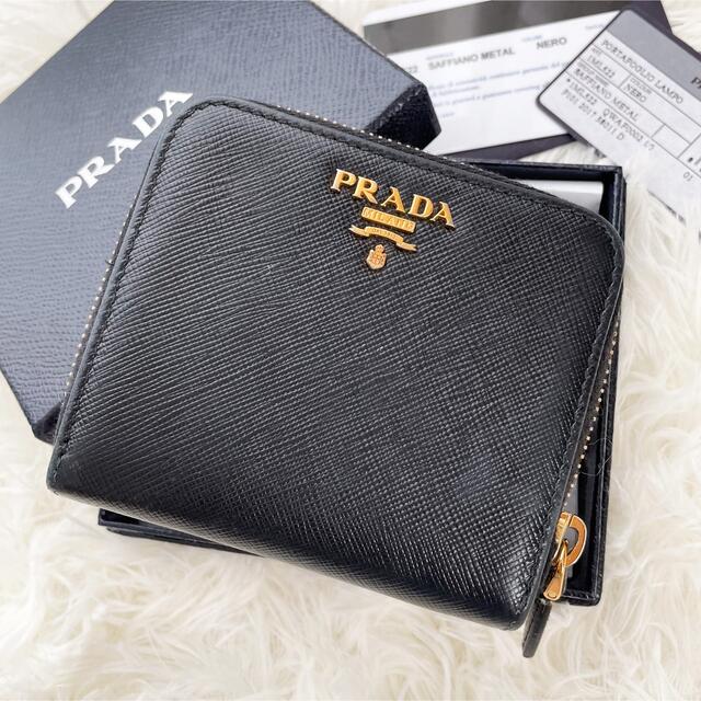 PRADA サフィアーノ ラウンドファスナー 折り財布