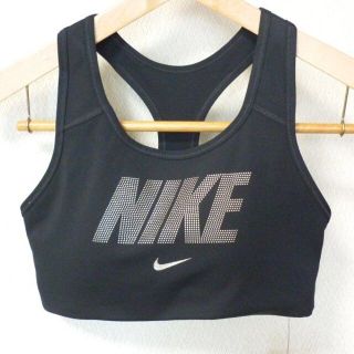 ナイキ ブラジャーの通販 100点以上 | NIKEのレディースを買うならラクマ