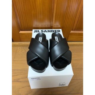 ジルサンダー(Jil Sander)の〜カツモズ様　専用〜新品未使用　JIL SANDER サンダル　37(サンダル)