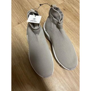 ザラ(ZARA)の新品未使用　スニーカー25.5cm(スニーカー)