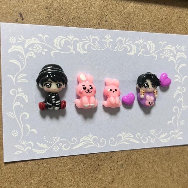 防弾少年団(BTS)(ボウダンショウネンダン)の3dネイルパーツ【TinyTan  cooky BTS BT21 ネイルパーツ】 コスメ/美容のネイル(デコパーツ)の商品写真