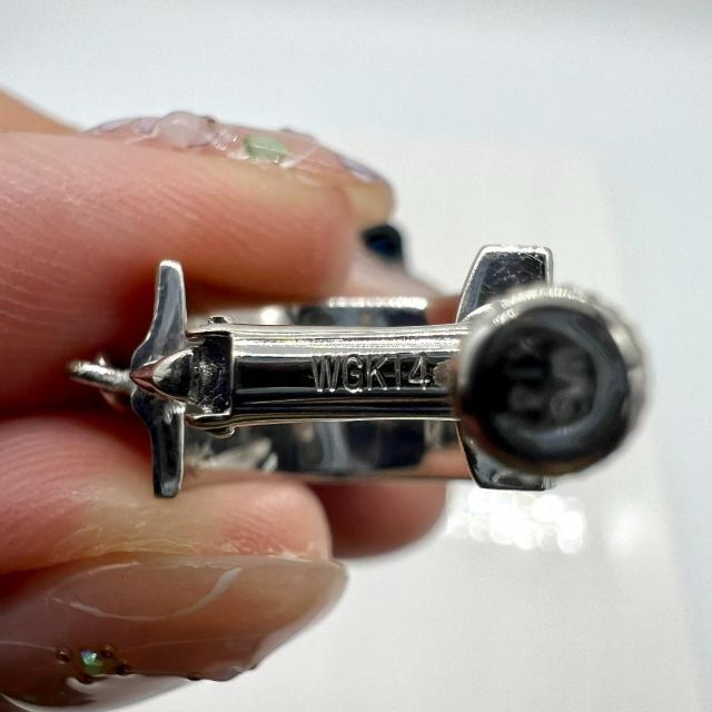 ダイヤモンドイヤリング　K18 K14 WG レディースのアクセサリー(イヤリング)の商品写真