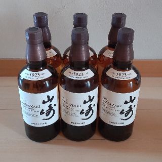 サントリー(サントリー)の山崎　700ml 　6本(ウイスキー)