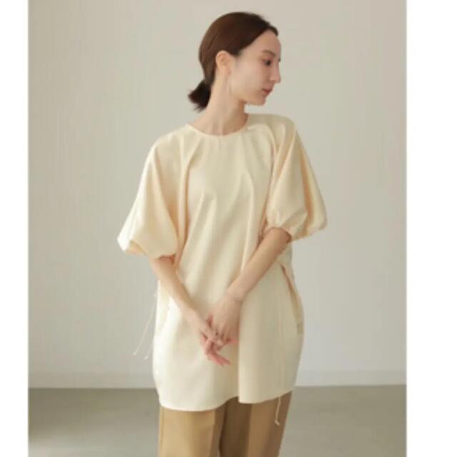 louren  satin gather sleeve ブラウス