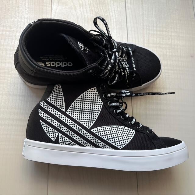 最大94%OFFクーポン adidas アディダス ハイカットスニーカー