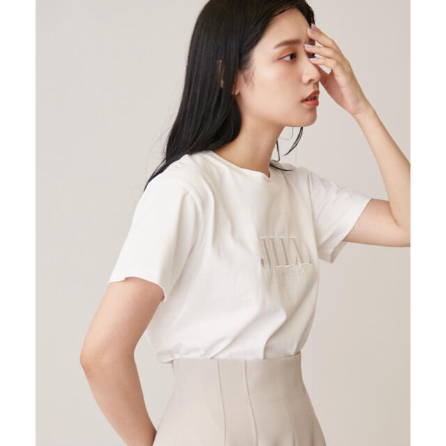 jill by jillstuart リサイクルコットンシシュウロゴTシャツ 4