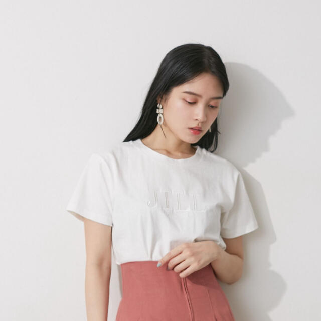 jill by jillstuart リサイクルコットンシシュウロゴTシャツ 6
