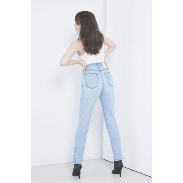 Her lip to(ハーリップトゥ)のher lip to Tokyo High Rise Jeans サイズ26  レディースのパンツ(デニム/ジーンズ)の商品写真