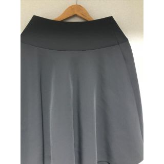 アルマーニ(Armani)の【超美品】アルマーニ　スカート(ひざ丈スカート)