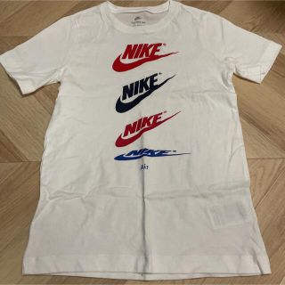 ナイキ(NIKE)のNIKE Tシャツ(Tシャツ/カットソー)