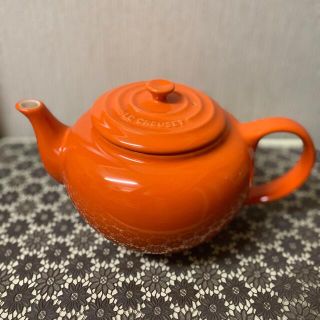 ルクルーゼ(LE CREUSET)の【新品未使用】ル・クルーゼ ストーンウェア クラシック ティーポット(食器)