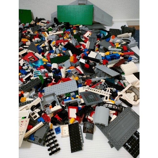 Lego(レゴ)のレゴ　LEGO　超大量　約10kg エンタメ/ホビーのおもちゃ/ぬいぐるみ(その他)の商品写真