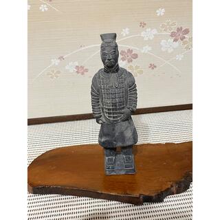 ぽんぽん様専用中国古美術 瓦屋根 人形2体(彫刻/オブジェ)