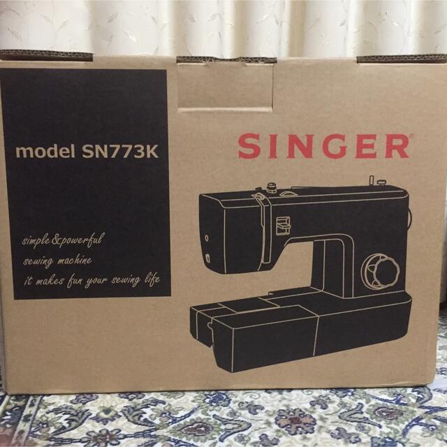 未使用品 シンガー ミシン 本体 初心者 電動　SN773K SINGER