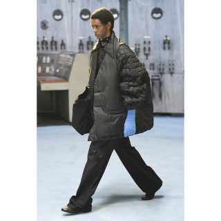 RAF SIMONS - RAF SIMONS 21aw ダウンベストの通販|ラクマ