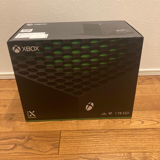 Xbox(エックスボックス)の新品　未使用　Microsoft Xbox Series X エンタメ/ホビーのゲームソフト/ゲーム機本体(家庭用ゲーム機本体)の商品写真