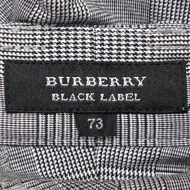 BURBERRY BLACK LABEL(バーバリーブラックレーベル)の廃盤 バーバリー ハーフパンツ M 古着 メンズ ショートパンツ HH8353 メンズのパンツ(ショートパンツ)の商品写真