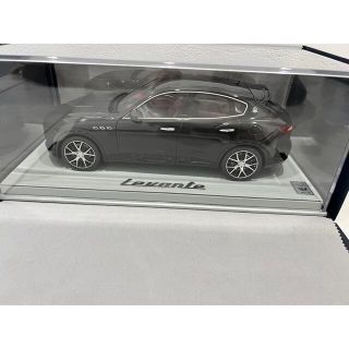 フェラーリ(Ferrari)のマセラティ レヴァンテ ミニカー(ミニカー)