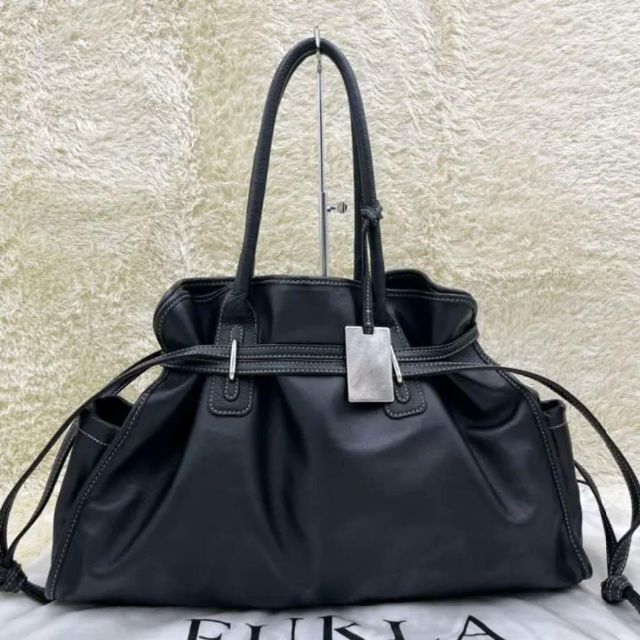 FURLA】トートバッグ ビジネス 柔らかレザー ブラック チャーム付き A4