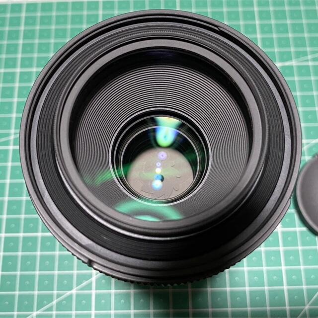 SIGMA(シグマ)のSigma 70mm F2.8 DG MACRO Eマウント レンズガード付 スマホ/家電/カメラのカメラ(レンズ(単焦点))の商品写真