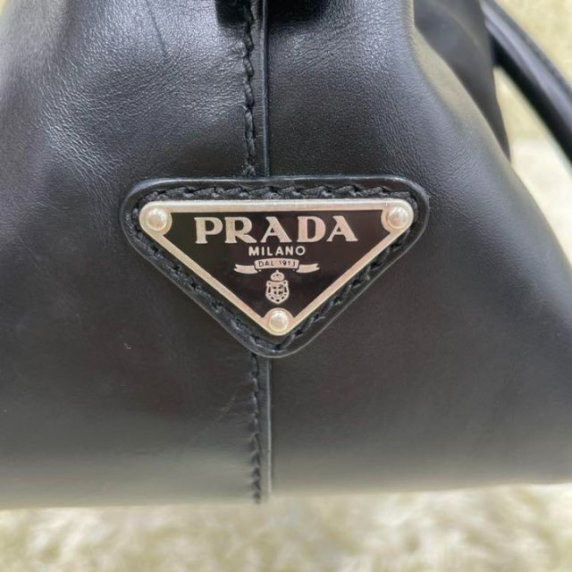 バッグ PRADA ブラック 三角ロゴプレートの通販 by サトユウ's shop