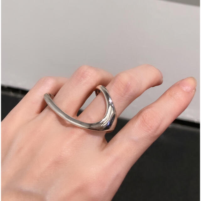 TOMORROWLAND(トゥモローランド)のDouble Finger Ring / silver / #100 メンズのアクセサリー(リング(指輪))の商品写真