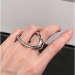 トゥモローランド(TOMORROWLAND)のDouble Finger Ring / silver / #100(リング(指輪))