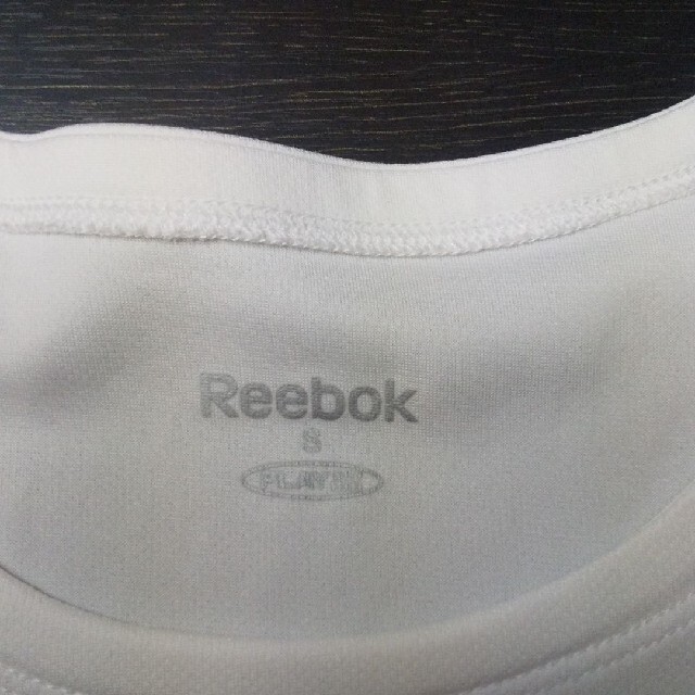 Reebok(リーボック)のReebok半袖TシャツsizeＳ レディースのトップス(Tシャツ(半袖/袖なし))の商品写真