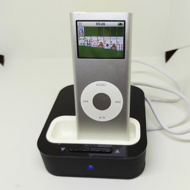 iPod(アイポッド)のiPod nano 2GB 第2世代+エレコム スピーカーA1199 ASP スマホ/家電/カメラのオーディオ機器(ポータブルプレーヤー)の商品写真