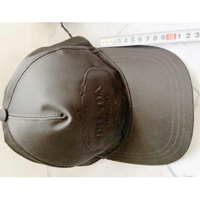 【タグ有】PRADA ロゴキャップ ブラック 【タグ有】PRADA ロゴキャップ ブラック