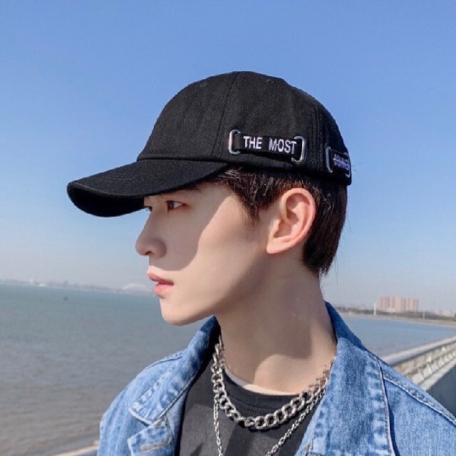 キャップ　ブラック　レディース　メンズ　ロゴベルト　韓国　UVカット レディースの帽子(キャップ)の商品写真