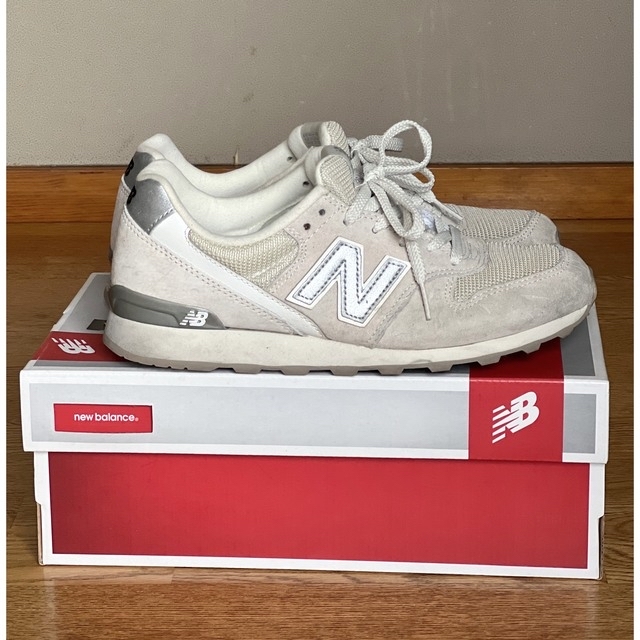 New Balance(ニューバランス)の【専用】New Balance WR996 レディースの靴/シューズ(スニーカー)の商品写真