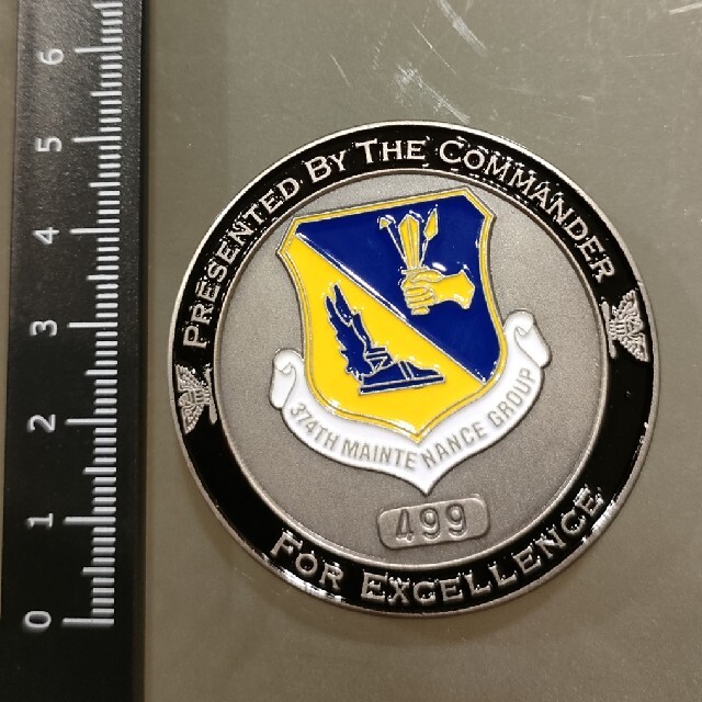 チャレンジコイン　米空軍　富士山 エンタメ/ホビーのミリタリー(その他)の商品写真